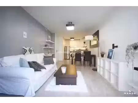t2 meublé avec balcon - 11bis  rue de la ferme  92100  boulogne-billancourt  france