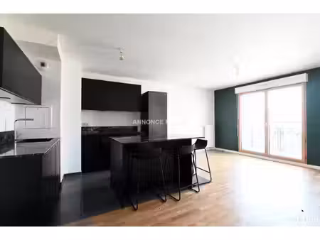 t2 non meublé - 98  boulevard de valmy  92700  colombes  france