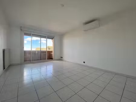 les angles - appartement t3 76.01m² avec balcon et parking