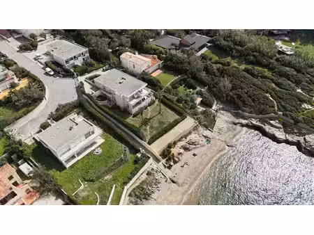 à vendre – appartement t2 refait à neuf – résidence du cap nègre