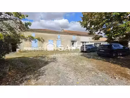 ensemble à fort potentiel - maison + dépendances