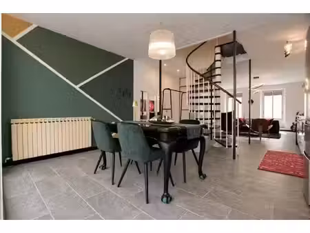 maison de ville 193 m² avec patio  cave et 4 chambres