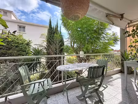 cannet mairie 3 pieces 2 balcons cave