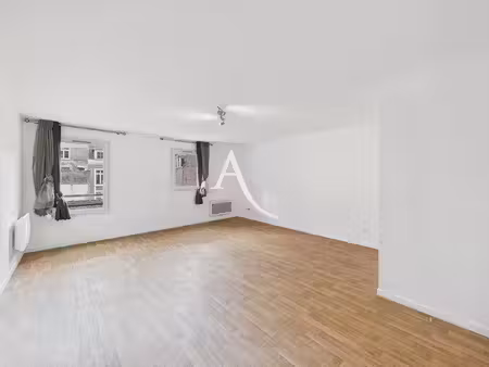 exclusivité ? vieux lille ? t3 de 68 64 m² avec parking