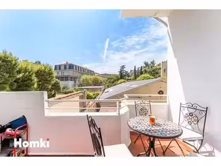 appartement t3 de 91 m² à marseille 13008  avenue du prado