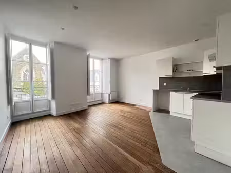 marechal joffre - appartement chambre + bureau