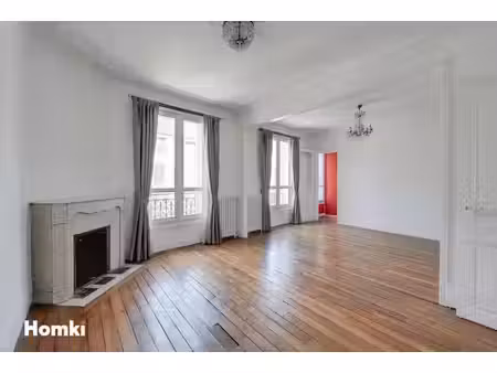 2 pièces 56 m² – hypercentre saint-germain-en-laye – 2 cheminées – charme de l’ancien