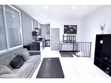 t3 meublé - 92  avenue du premier bataillon de choc  83000  toulon  france