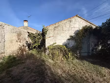 dépendance pour stockage ou garage
