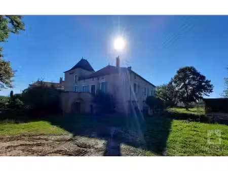 propriété en pierre à rénover  proche cahors