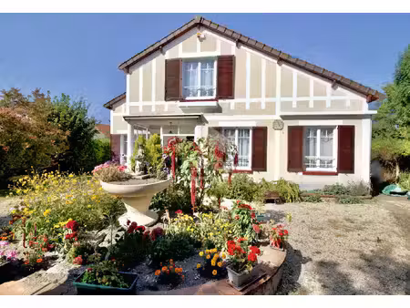 maison familiale 7 pièces à vendre à chelles - centre-ville  proche gare et écoles
