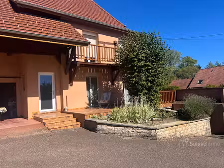 angeot - ferme de caractere de 166 m² aux multiples possibilités avec terrain de 21 ares