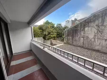 location appartement 3 pièces 93 m² à pau (64000)
