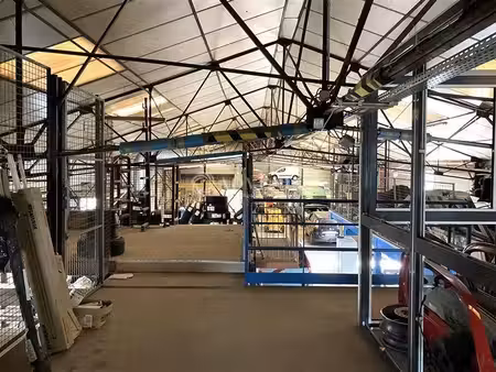 vente local d’activités la chapelle saint ursin 18570 1300m²