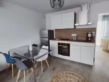 location appartement 2 pièces meublé à challans (85300) : à louer 2 pièces meublé / 40m² c