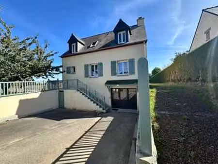 location maison à pleurtuit (35730) : à louer / 93m² pleurtuit