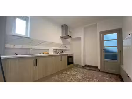 appartement à louer à tournai pour € 425 avec 1 chambre à coucher