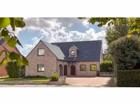 maison à vendre à mettet pour € 385.000 avec 3 chambres à coucher
