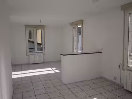 location appartement 2 pièces 56m² tartas 40400