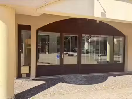 vente commerce 69 m² saint-pierre-d’albigny (73250)