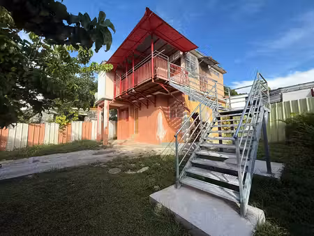 vente maison 4 pièces  80.00m²  les abymes