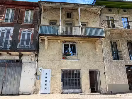 immeuble la reole 1 pièce175 m2