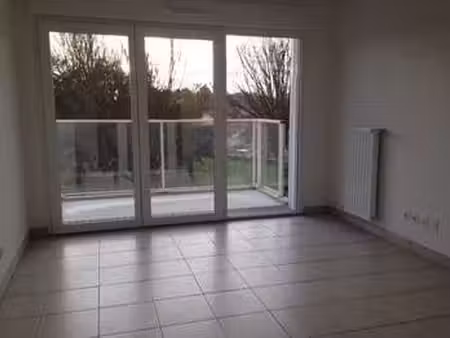 location appartement 2 pièces à nantes (44000) : à louer 2 pièces / 41m² nantes