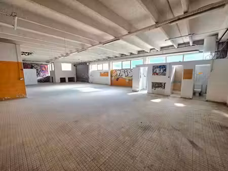 location entrepôt nice 06200 220m²
