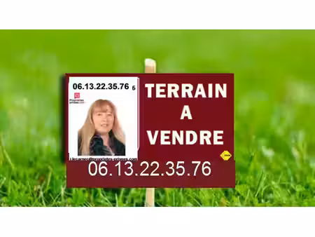 le faouët 56320 - terrain constructible en centre ville en drapeau de 1.785 m2 au calme - 