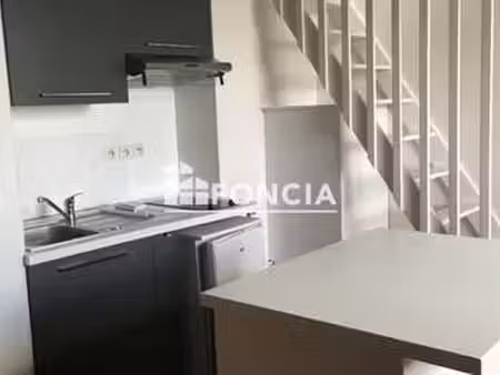 location appartement 3 pièces à lanester le penher (56600) : à louer 3 pièces / 51m² lanes