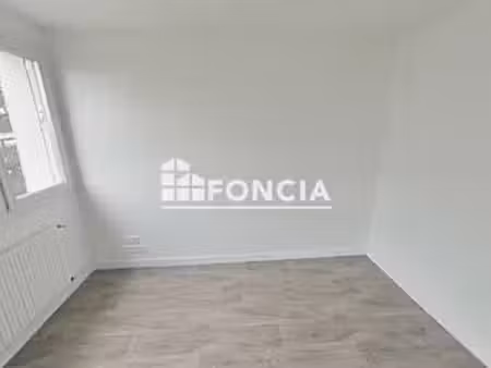 location appartement 3 pièces à lorient (56100) : à louer 3 pièces / 57m² lorient