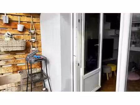 beau t3 avec balcons