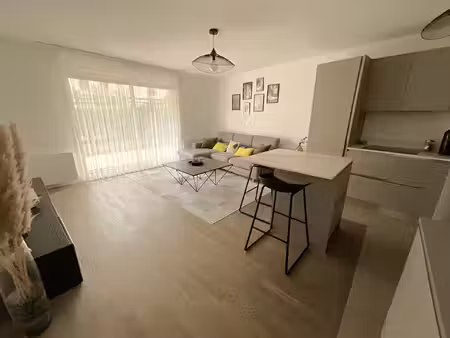magnifique 3 pièces avec terrasse et jardin - résidence franco suisse 2020 !
