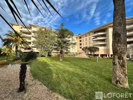 appartement saint raphael 4 pièce(s) 127 m2