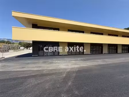vente local d'activités laissaud 110 m²
