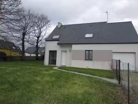 location maison à campénéac (56800) : à louer / 94m² campénéac