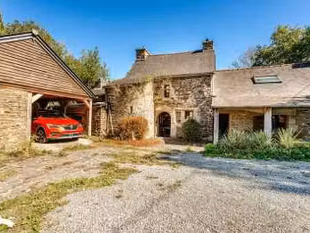 vente maison à motreff (29270) : à vendre / 138m² motreff