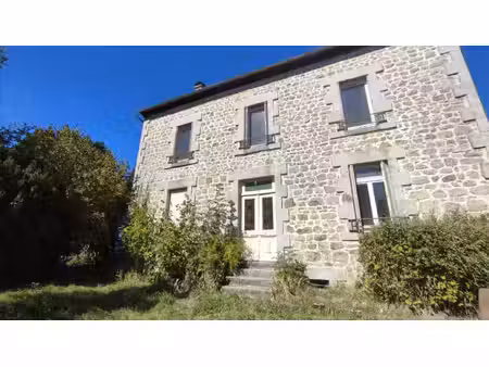 maison en pierre à rénover  19160 sainte marie lapanouze