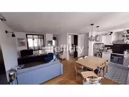 appartement 3 pièces - 56 m²