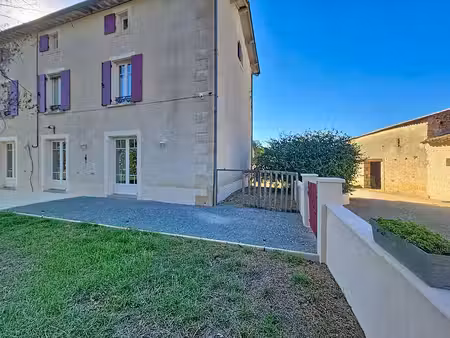 maison 9 pièces - 310 m²