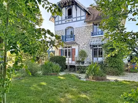 maison de prestige de 172 m2 en vente samois-sur-seine  île-de-france