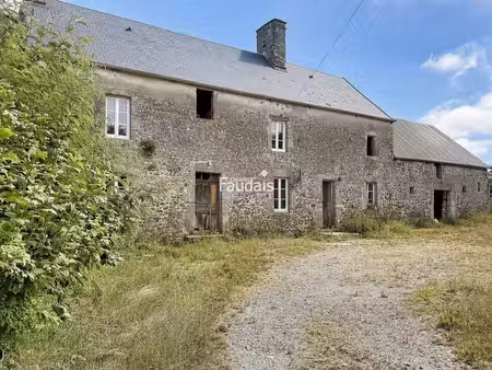 ancien corps de ferme à rénover à brainville entre coutances