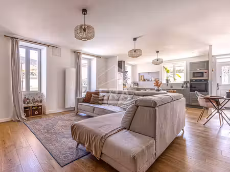 maison 4 pièces 90 m² à vendre / acheter forges 17290 ? | era immobilier