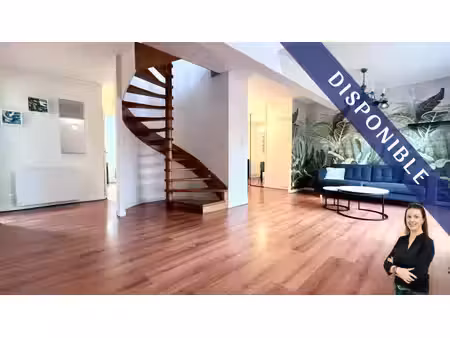 appartement t2bis duplex meublé de 63 50 m² avec terrasse et parking privé