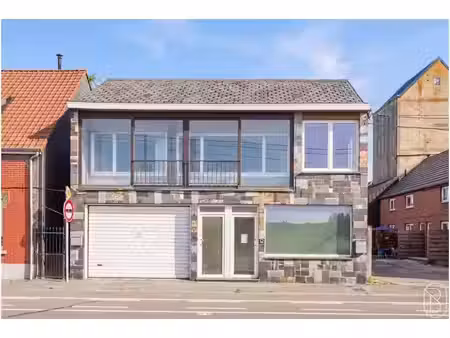 immeuble de rapport à vendre à chaussée victor lampe 10 bois-de-lessines (rbw99457)