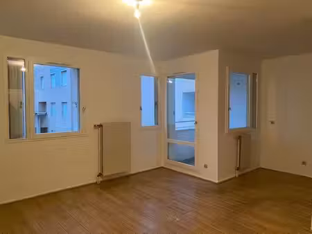 appartement studio // lyon 7 eme