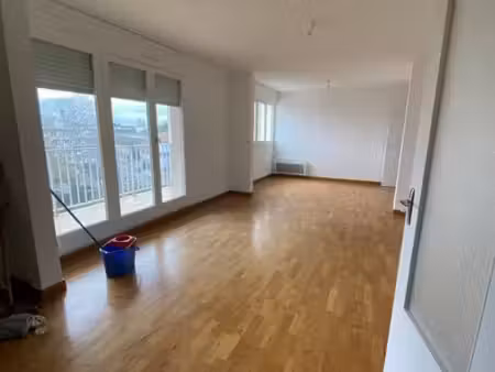 appartement 5 pieces // villeurbanne