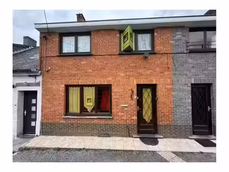 maison à vendre avec terrasse et jardin   ghlin (vbe71518)