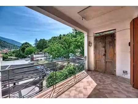 puget-théniers — duplex 4 chambres avec loggia et garage