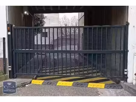 location parking grenoble 38100